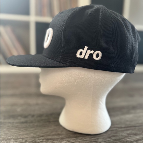 DRO SnapBack Hat - Picture 3 of 5